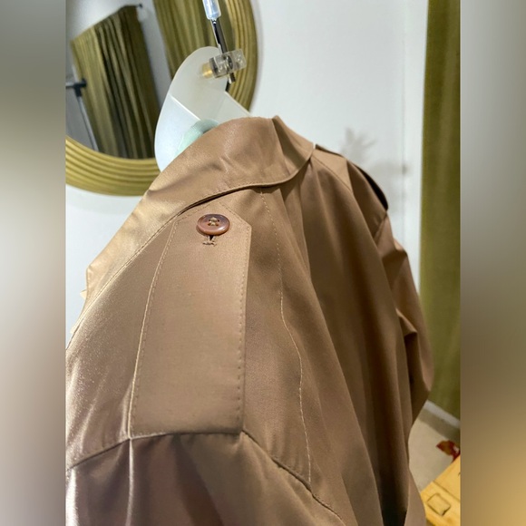 London Fog Trench Coat - Picture 10 of 12